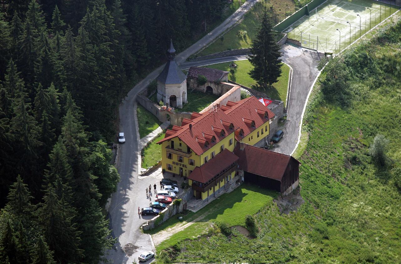 Hotel Studenec Rožmberk nad Vltavou Buitenkant foto